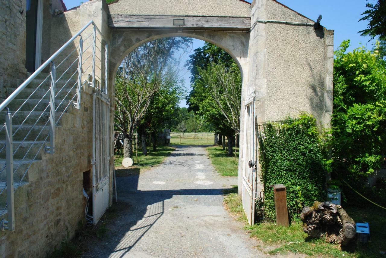 Ecurie de la Grange l'Abbé Lejlighed Le Langon Eksteriør billede